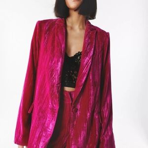 *RARE* NWOT Nastygal Crushed Velvet Pink Blazer With Feather Trip On Sleeves